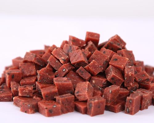 狗狗拉红色成形大便原因探究（红色成形大便可能的健康问题及解决方法）